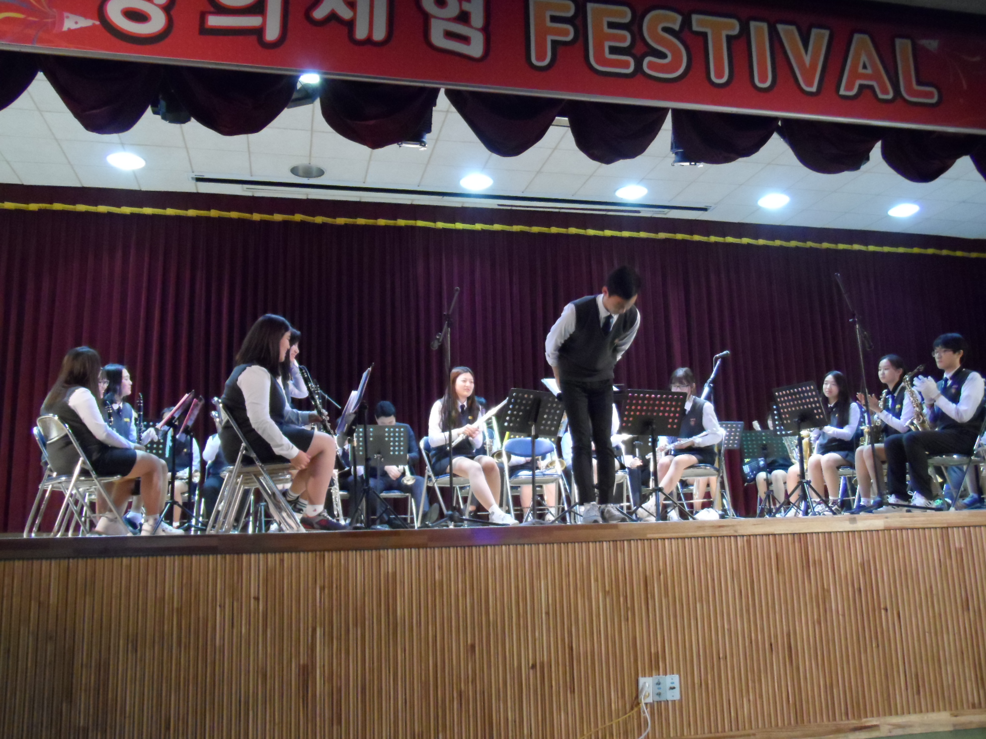 ���ǵ��Ƹ� ����