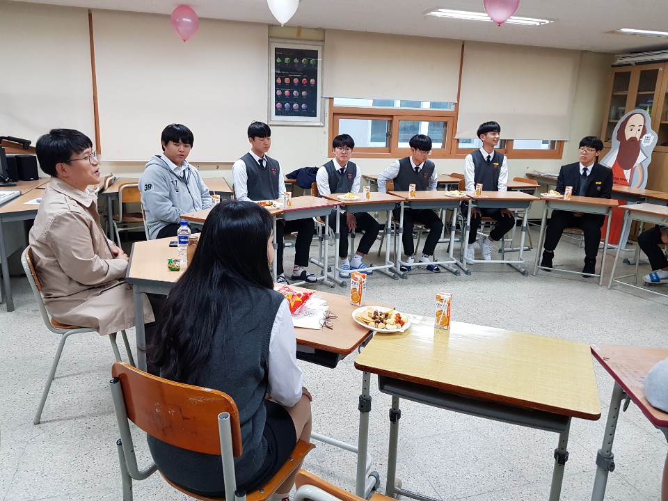 ���翵 �ǻ�