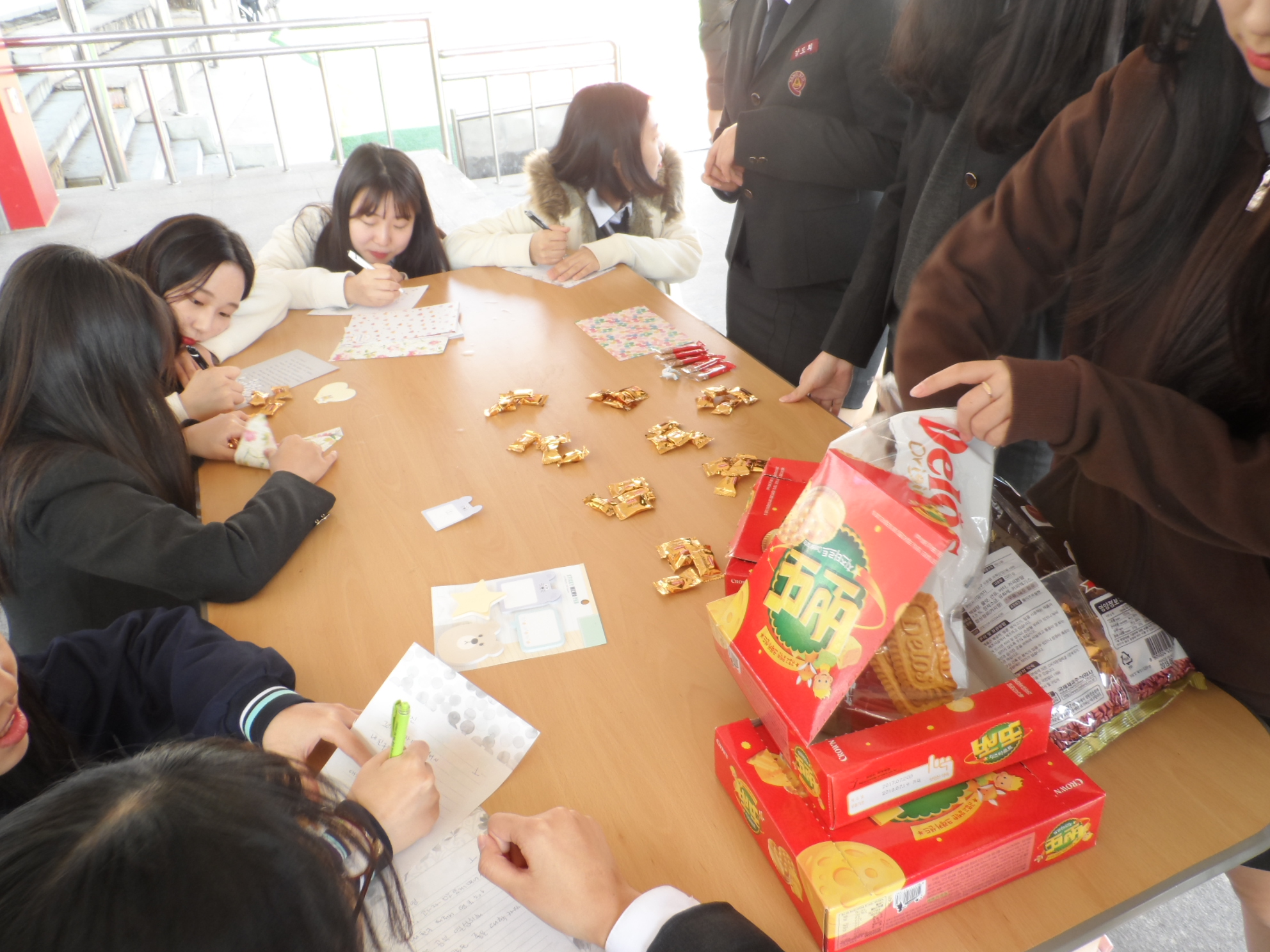 ��������